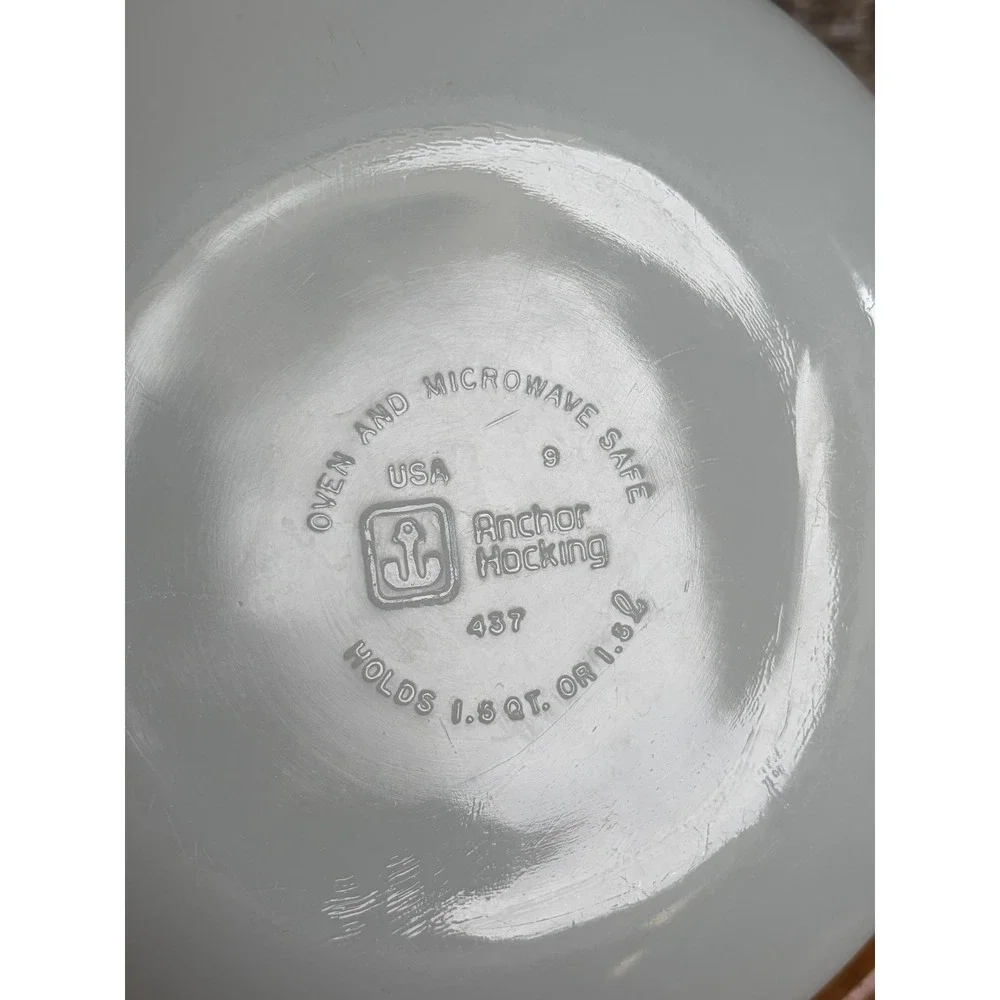Anchor Hocking Fire-King‎ Blue Cornflower Milk Glass Casserole Dish 1.5 Qt 437